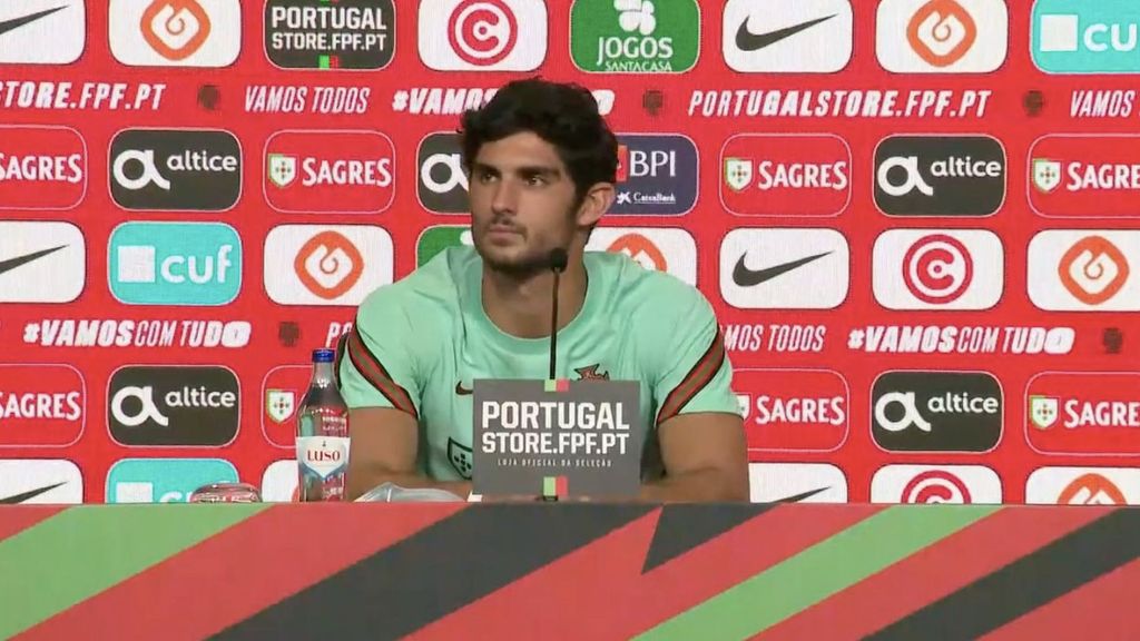 Guedes, con Portugal: "Trabajo para estar en las mejores condiciones, luego que el mister decida"