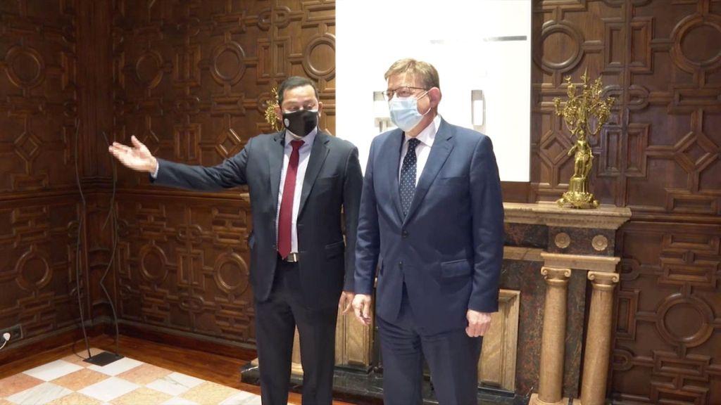 Reunión entre Ximo Puig y Anil Murthy