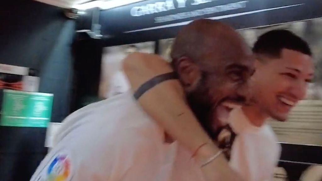 Valencia 1-0 Osasuna: Así se celebró la victoria en el vestuario valencianista