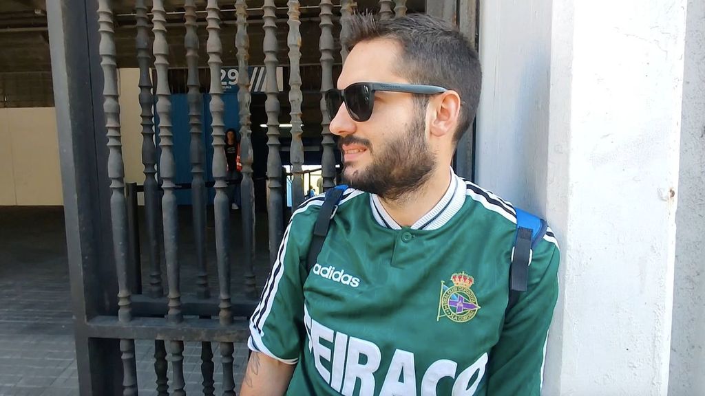 La historia de Adolfo, sin comer y 3 horas de espera por una foto con Scaloni