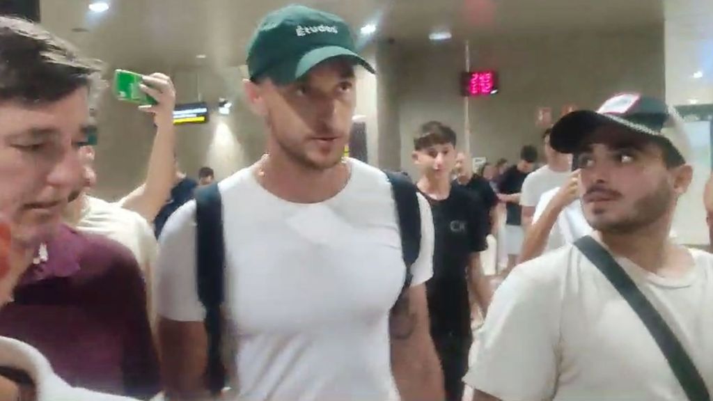 Yaremchuk llega a Valencia para convertirse en nuevo jugador del Valencia CF