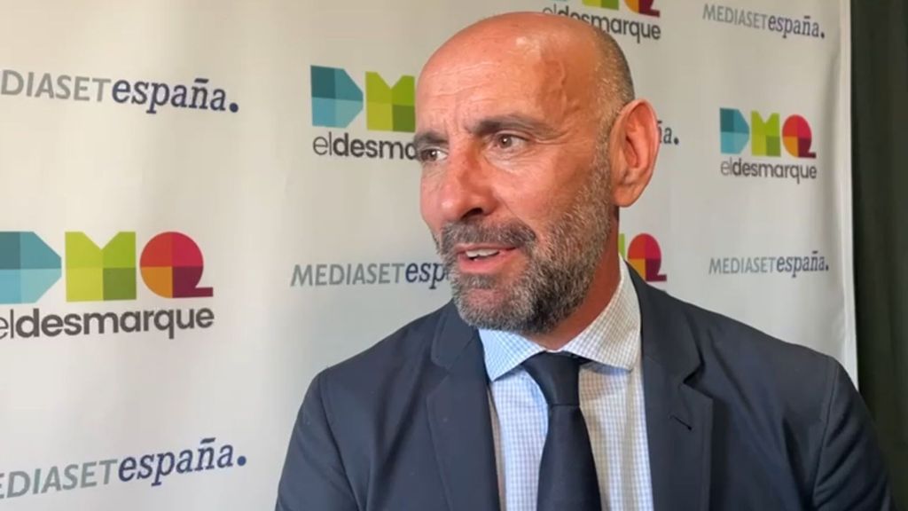 Las palabras de Monchi en el balcón del Desmarque en la Semana Santa de Sevilla