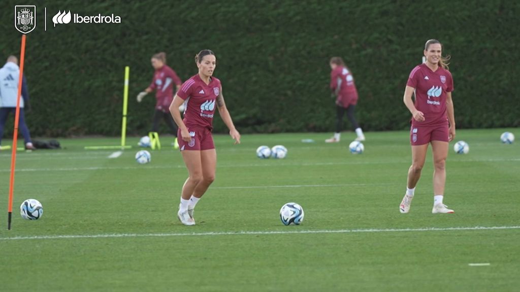 Entrenamiento de la Selección Española femenina