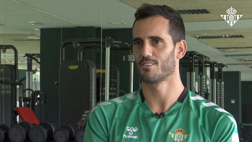 Juanmi habla en Betis TV sobre su estado físico