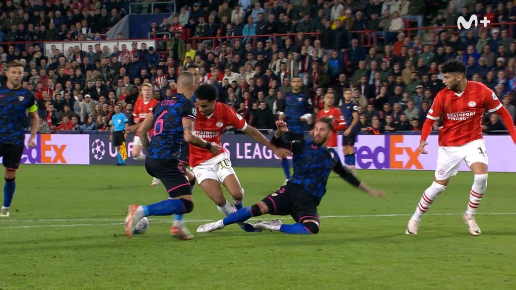PSV Eindhoven-Sevilla FC: el polémico penalti de Sergio Ramos
