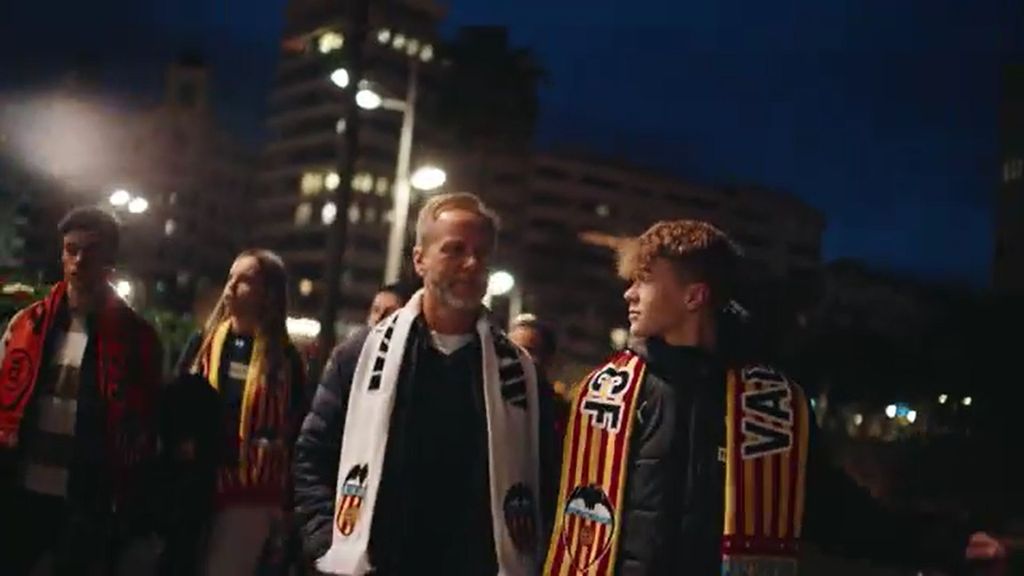 Campaña del Valencia CF con el Banco de Alimentos por Navidad