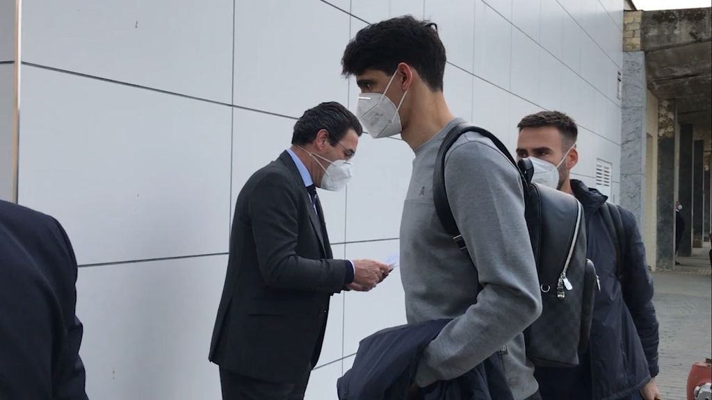 El Sevilla vuela a Barcelona con los tres tocados