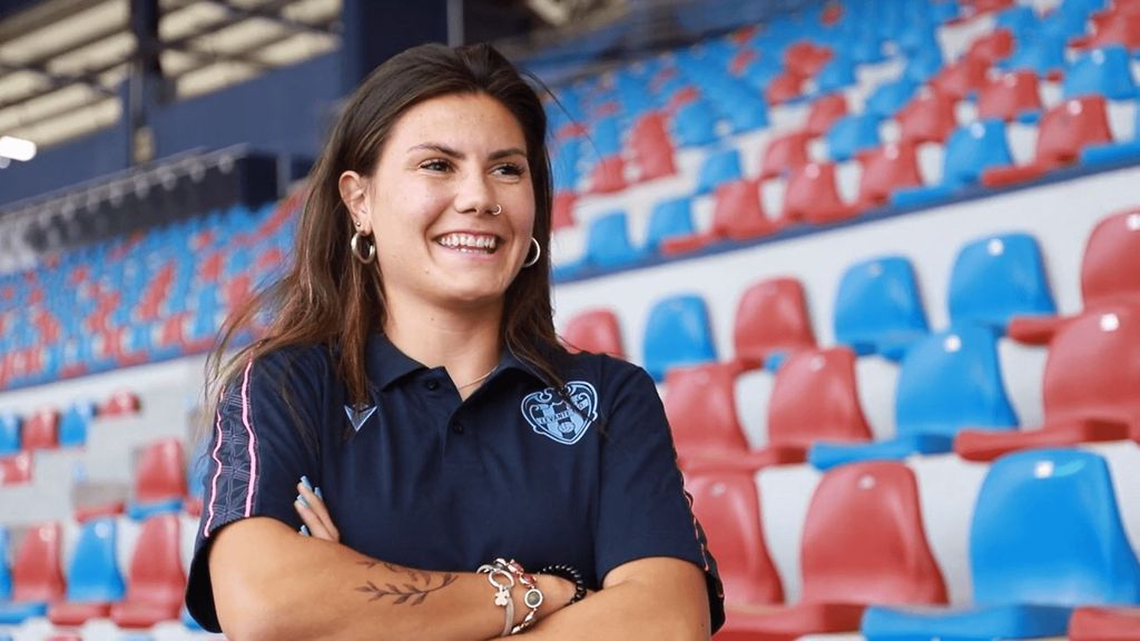 Primeras declaraciones de María Molina como jugadora del Levante Femenino