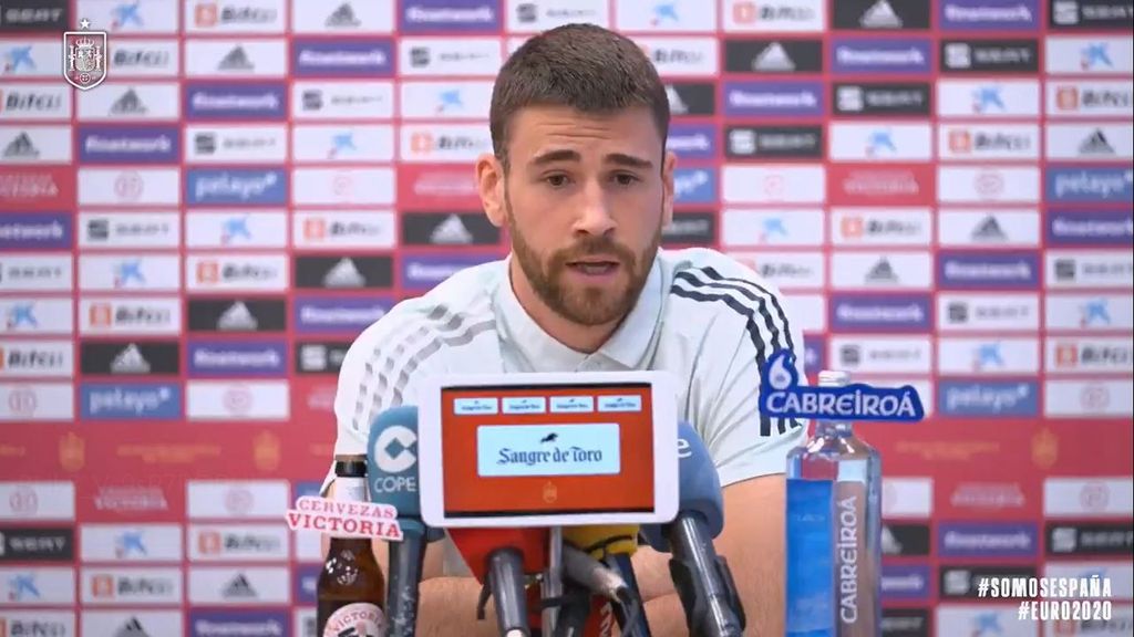 Unai Simón: "Cuando ocurre eso, hay que darle la vuelta y yo seguía en el campo y el equipo necesitaba de mí. Tenía que seguir jugando de la misma manera"