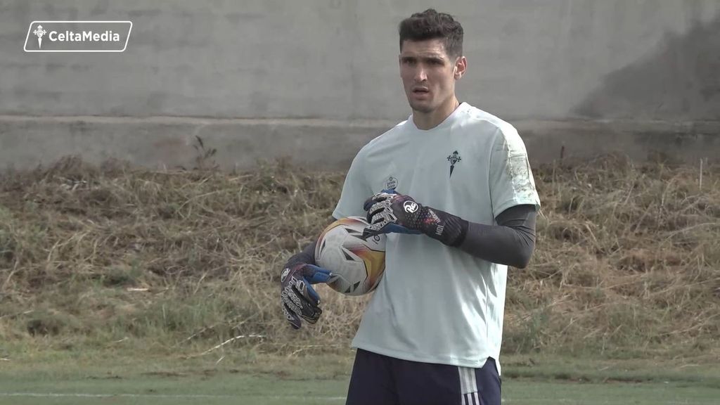 Matías Dituro completa su primer entrenamiento con el Celta