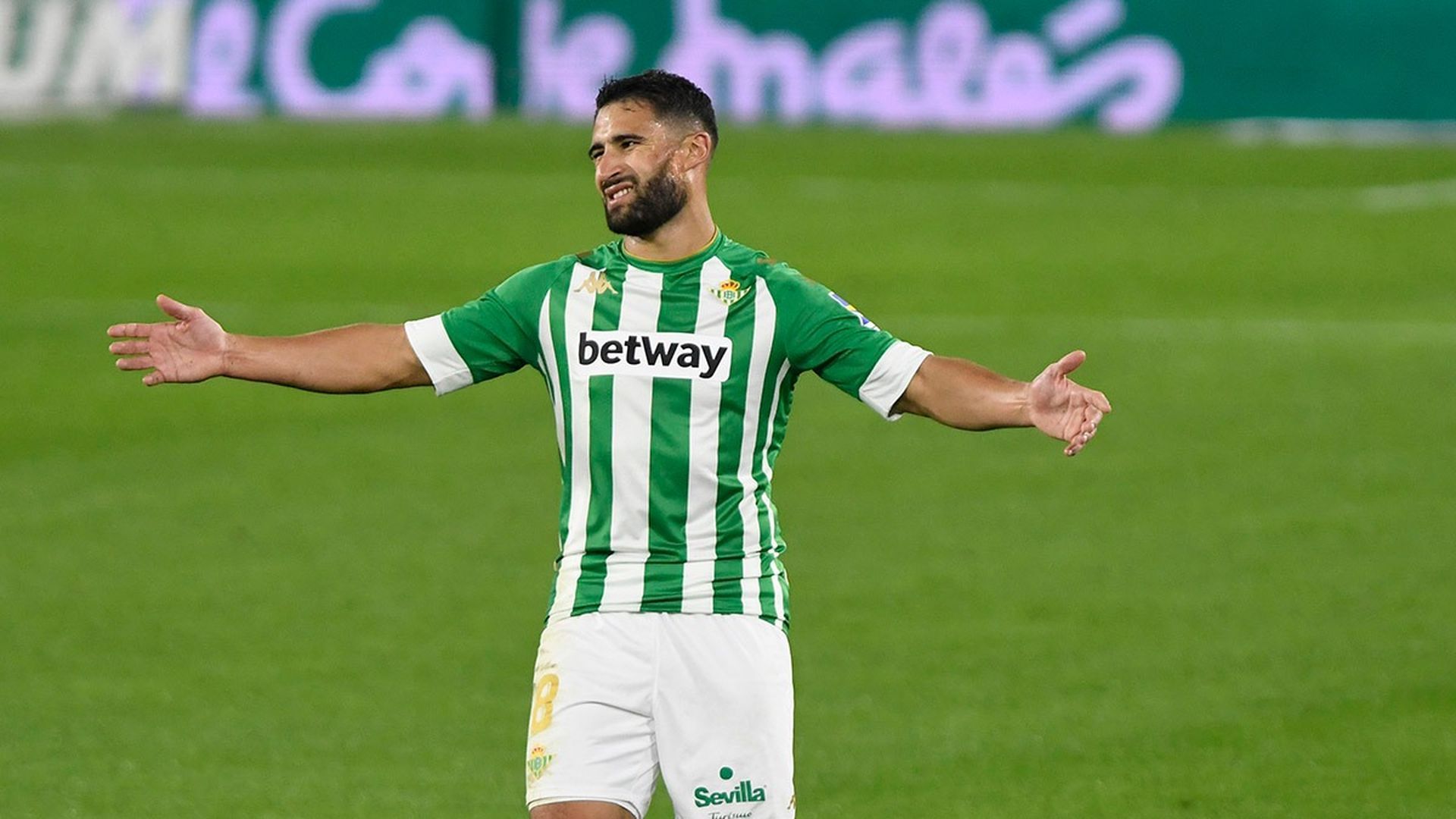 caras_de_los_jugadores_del_betis_tras_la_derrota_ante_el_eibar_foto_kiko_hurtado.jpeg