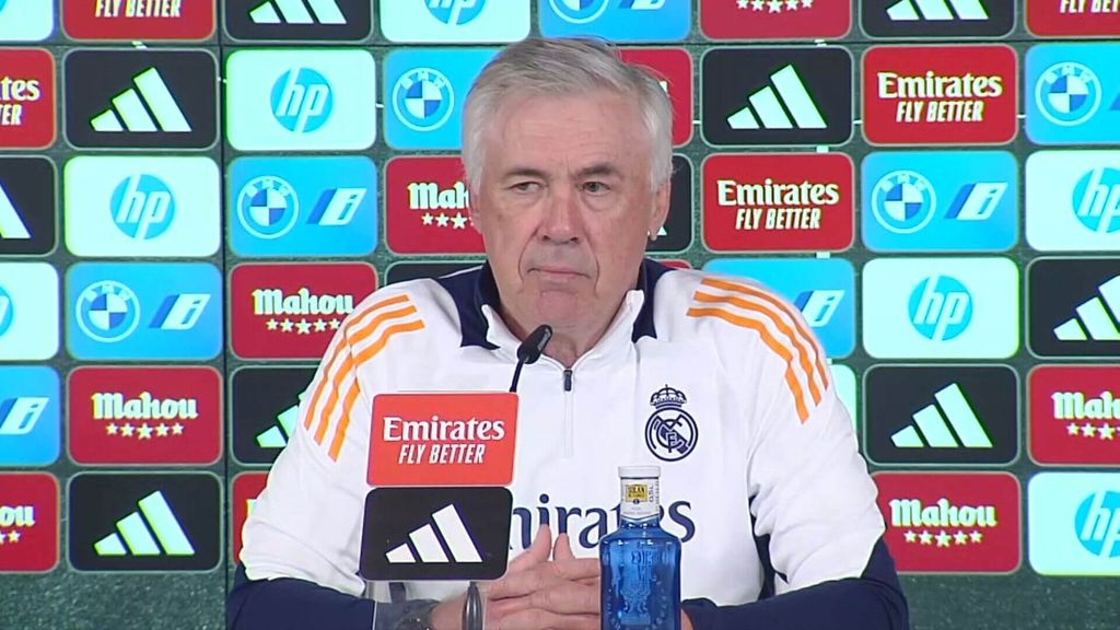 Carlo Ancelotti en la rueda de prensa previa al partido ante el Rayo Vallecano