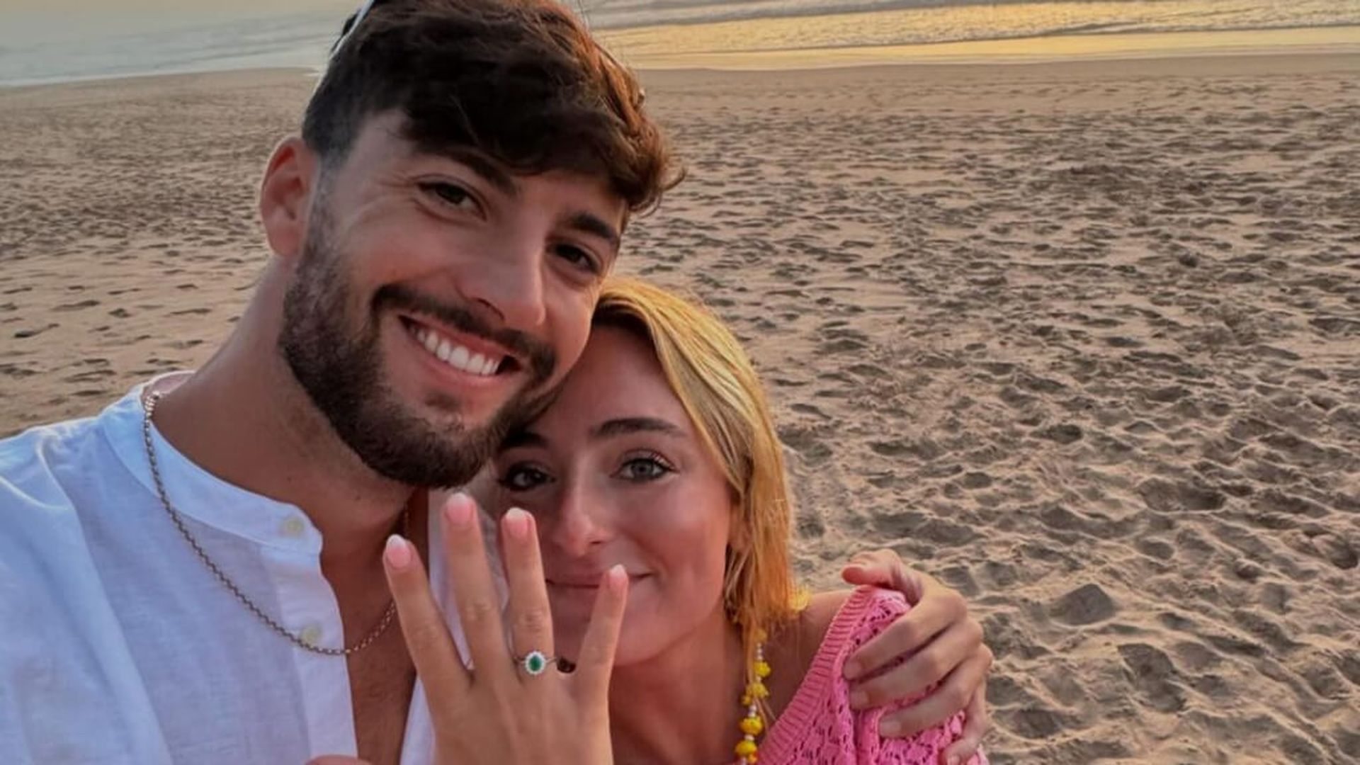 carliyojpg_001.jpg carliyojpg_001.jpg