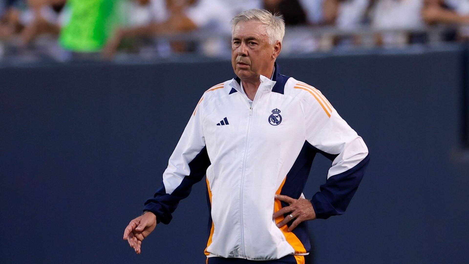 carlo_ancelotti_en_el_milan_real_madrid_de_pretemporada_foto_rm.jpg carlo_ancelotti_en_el_milan_real_madrid_de_pretemporada_foto_rm.jpg