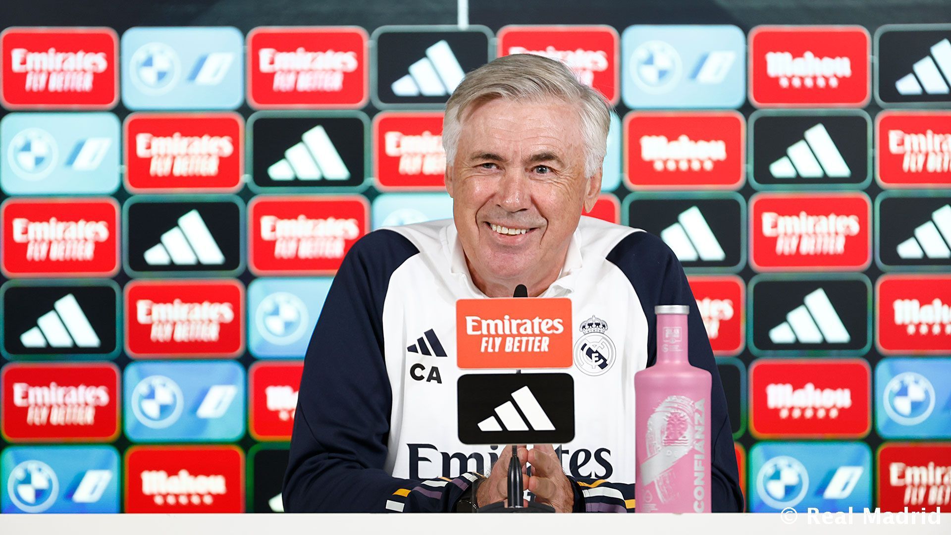 carlo_ancelotti_en_la_rueda_de_prensa_previa_al_clasico_foto_rm_001.jpg carlo_ancelotti_en_la_rueda_de_prensa_previa_al_clasico_foto_rm_001.jpg