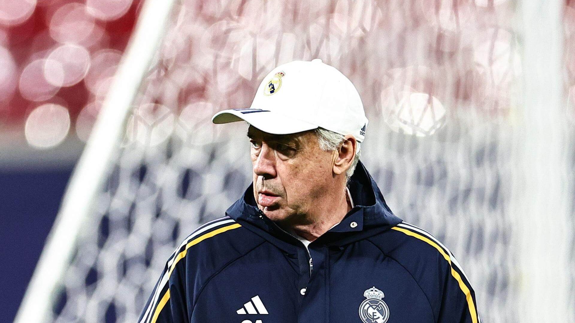 carlo_ancelotti_en_una_sesion_del_real_madrid_foto_rm_001.jpg carlo_ancelotti_en_una_sesion_del_real_madrid_foto_rm_001.jpg
