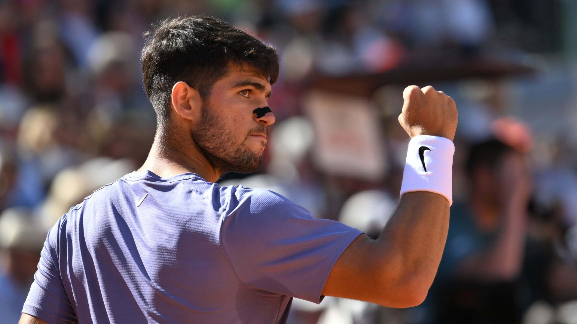 carlos_alcaraz_ante_lorenzo_musetti_foto_efe_001.jpg carlos_alcaraz_ante_lorenzo_musetti_foto_efe_001.jpg