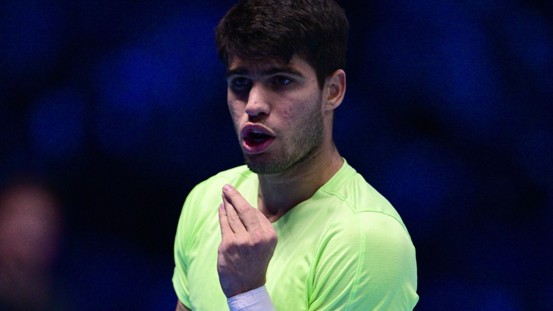 carlos_alcaraz_en_el_partido_contra_djokovic_cordon_press_001.jpg carlos_alcaraz_en_el_partido_contra_djokovic_cordon_press_001.jpg