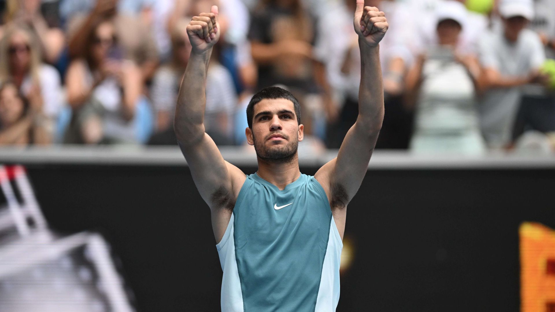 carlos_alcaraz_tras_clasificarse_para_la_tercera_ronda_del_open_de_australia_foto_efe_001.jpg carlos_alcaraz_tras_clasificarse_para_la_tercera_ronda_del_open_de_australia_foto_efe_001.jpg