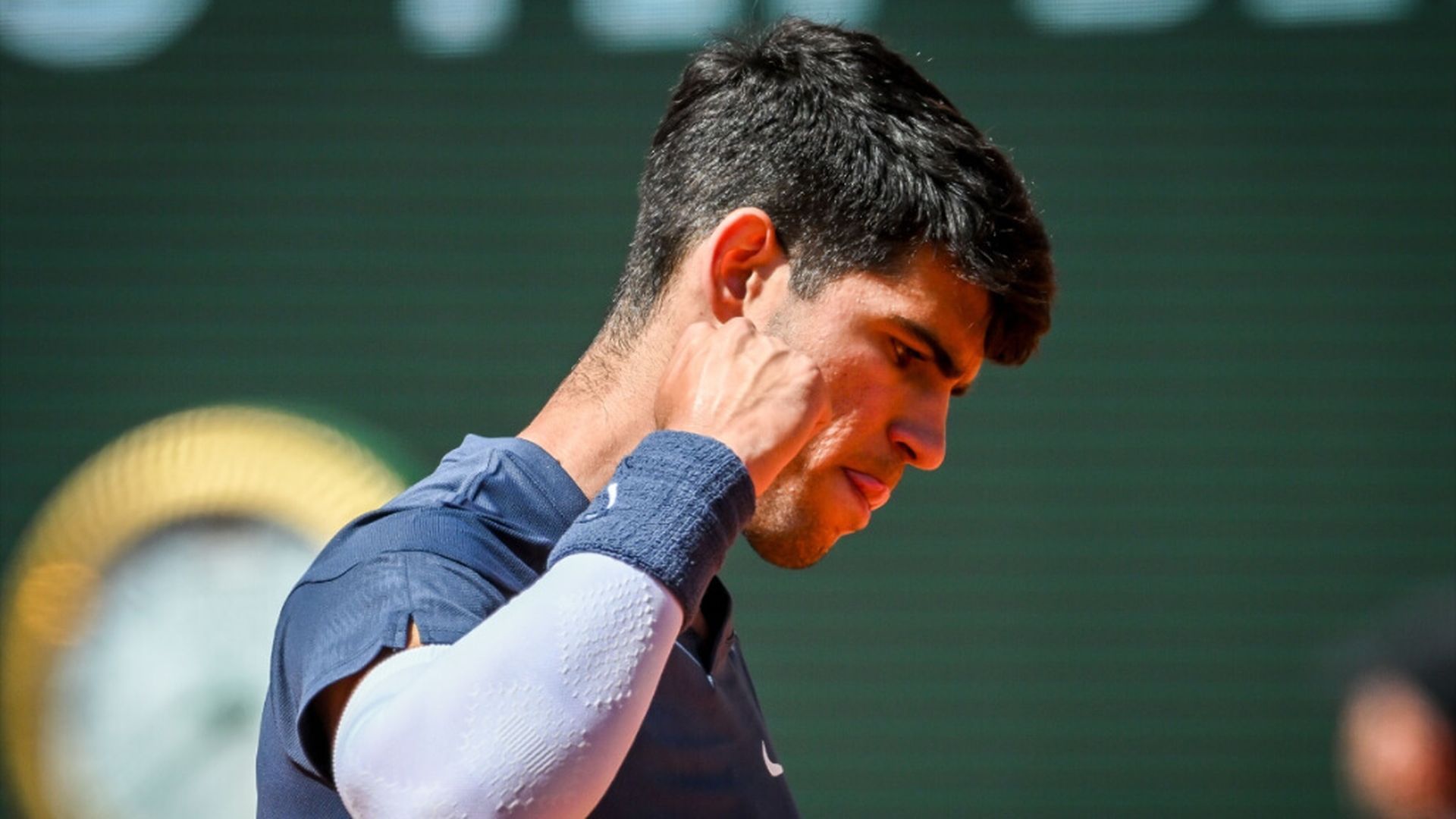 carlos_alcaraz_tras_vencer_a_jannik_sinnerjpg.jpg carlos_alcaraz_tras_vencer_a_jannik_sinnerjpg.jpg