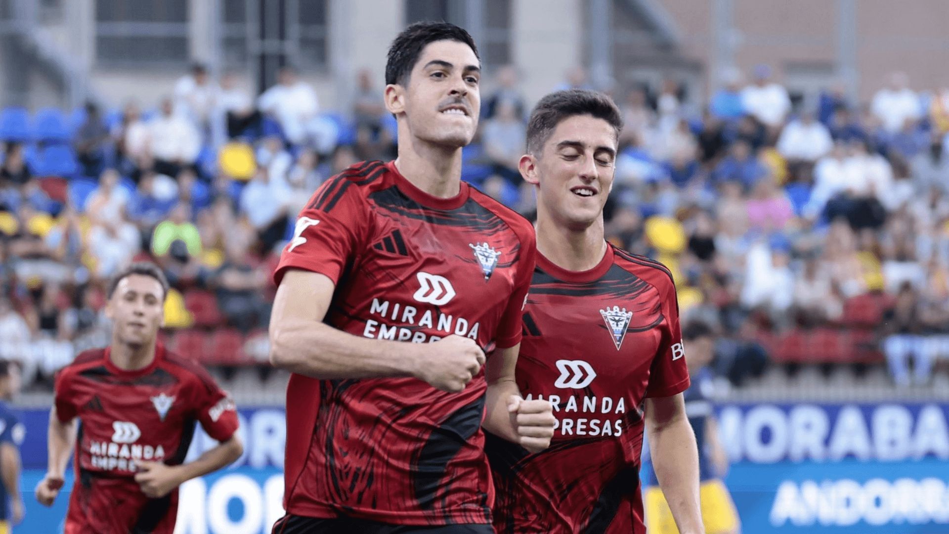 carlos_fernandez_celebra_un_gol_en_el_andorra_mirandes_foto_cdm.png