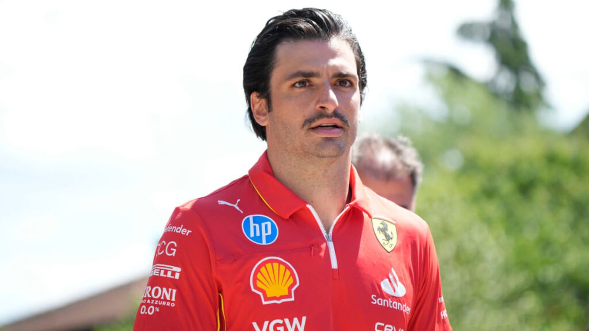 carlos_sainz.jpg carlos_sainz.jpg