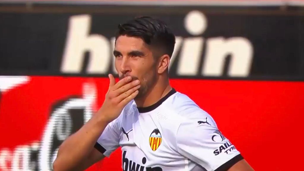 Carlos Soler se despide del Valencia CF con un emotivo vídeo