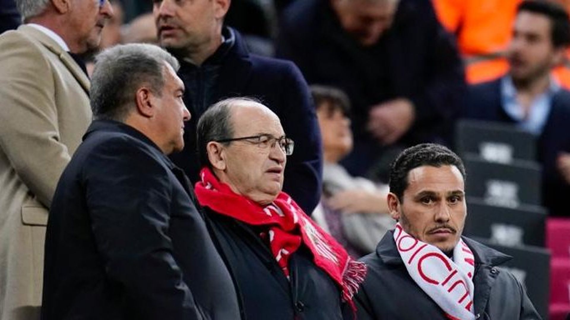 castro_carrascojpg.JPG castro_carrascojpg.JPG