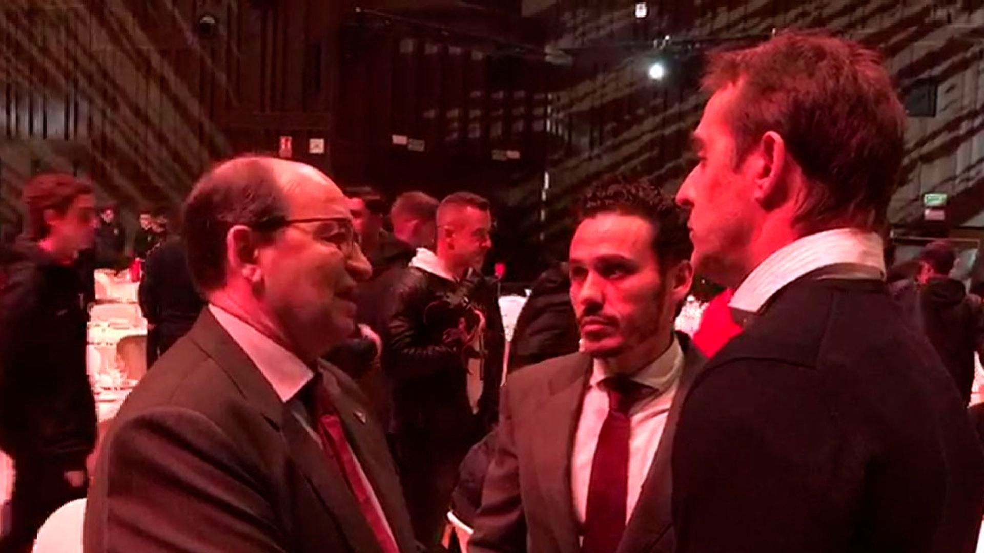 castro_lopetegui_y_del_nido_en_la_cena_del_130_aniversario.jpg