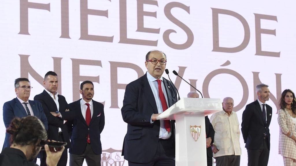 El discurso de Pepe Castro en el acto 'Fieles de Nervión' 2022 del Sevilla con sus socios más antiguos