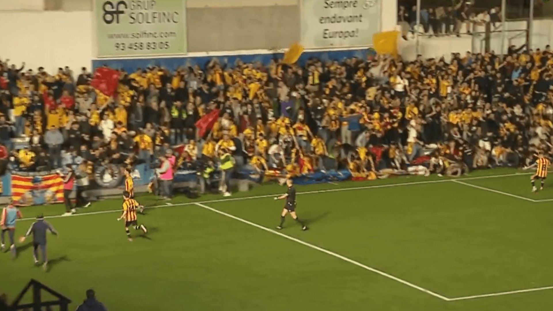 cede_una_valla_en_el_europa___sant_andreu_de_segunda_federacion_001.png cede_una_valla_en_el_europa___sant_andreu_de_segunda_federacion_001.png