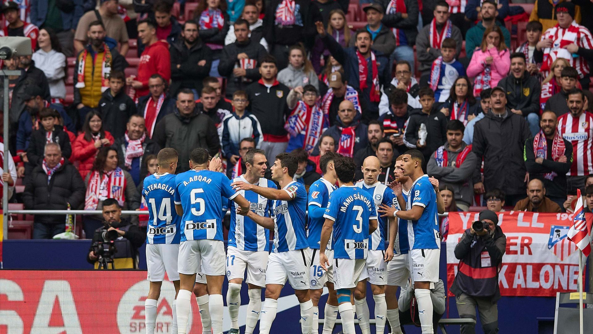 celebracion_del_alaves_001.jpg celebracion_del_alaves_001.jpg