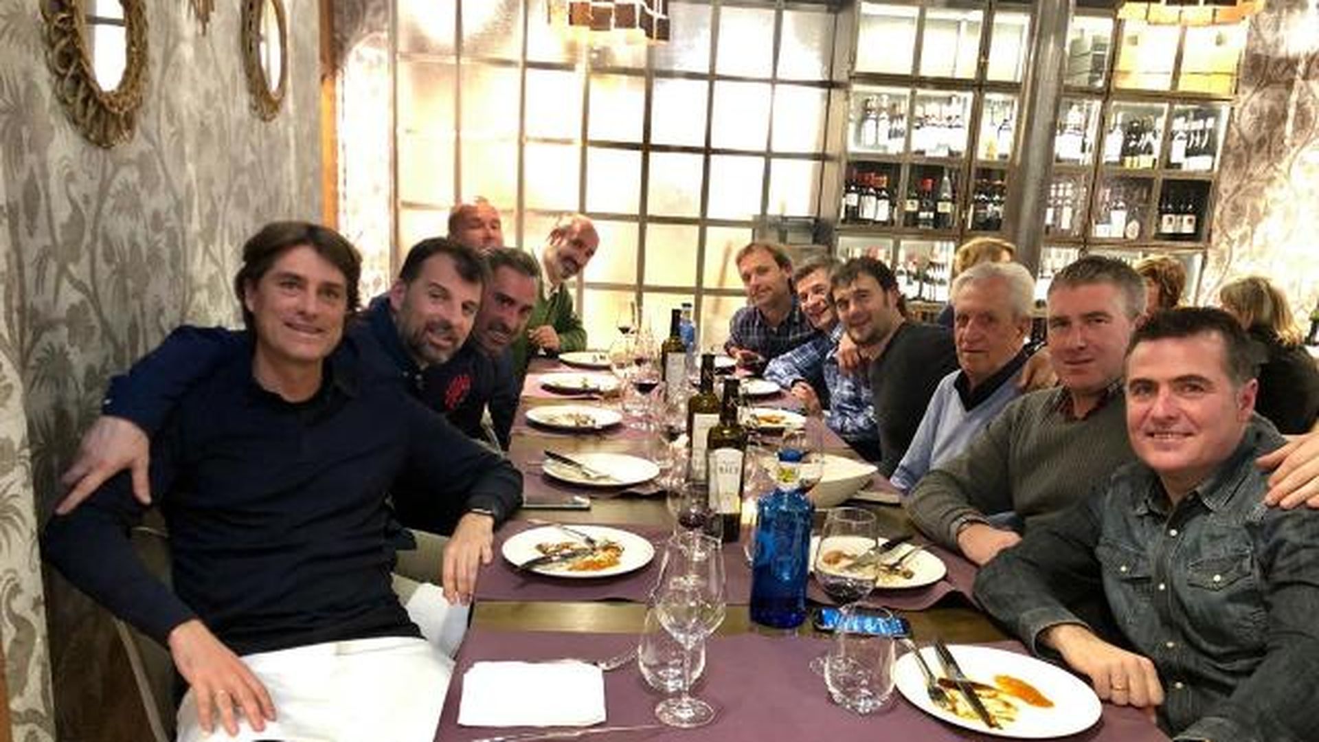 cena_navidad_juvenil_campeon_001.jpg cena_navidad_juvenil_campeon_001.jpg