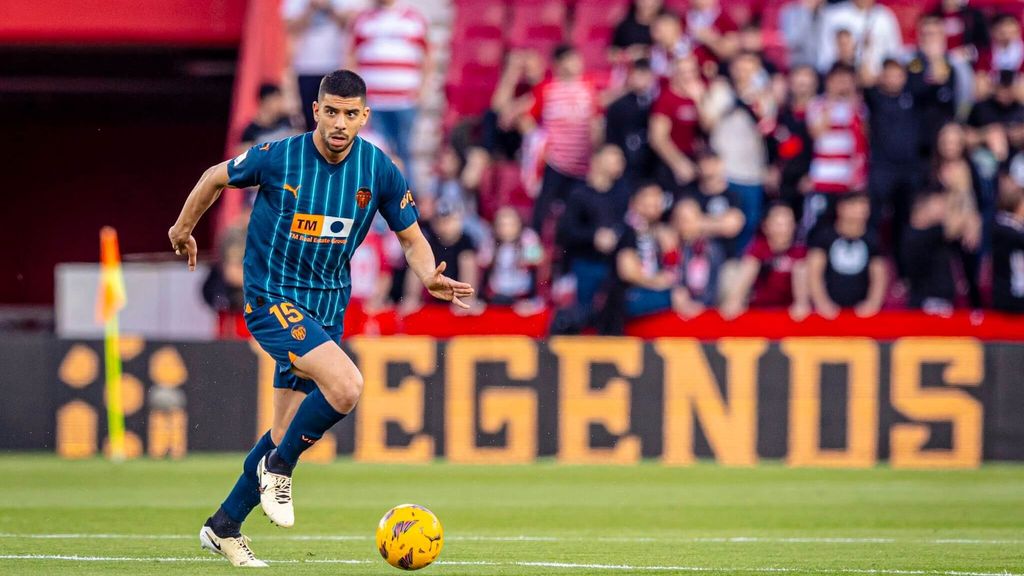 Entrevista con Cenk sobre el futuro del Valencia C.F.