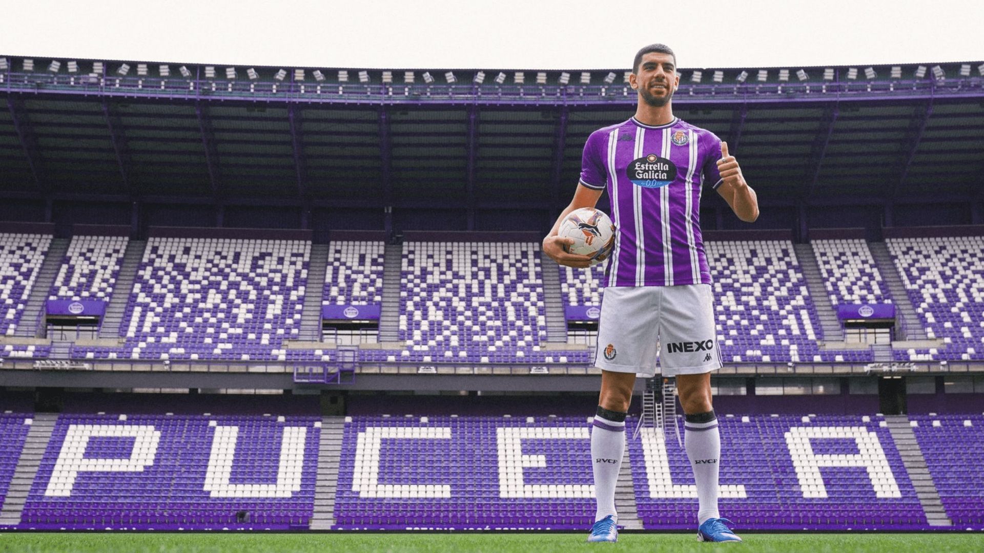 cenk_ozkacar_presentado_con_el_real_valladolid_foto_rv_001.png