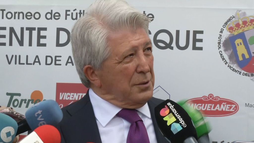 (MEDIASET) Cerezo se enfada con la pregunta sobre la continuidad de Simeone: “Eres el único que no te has enterado”
