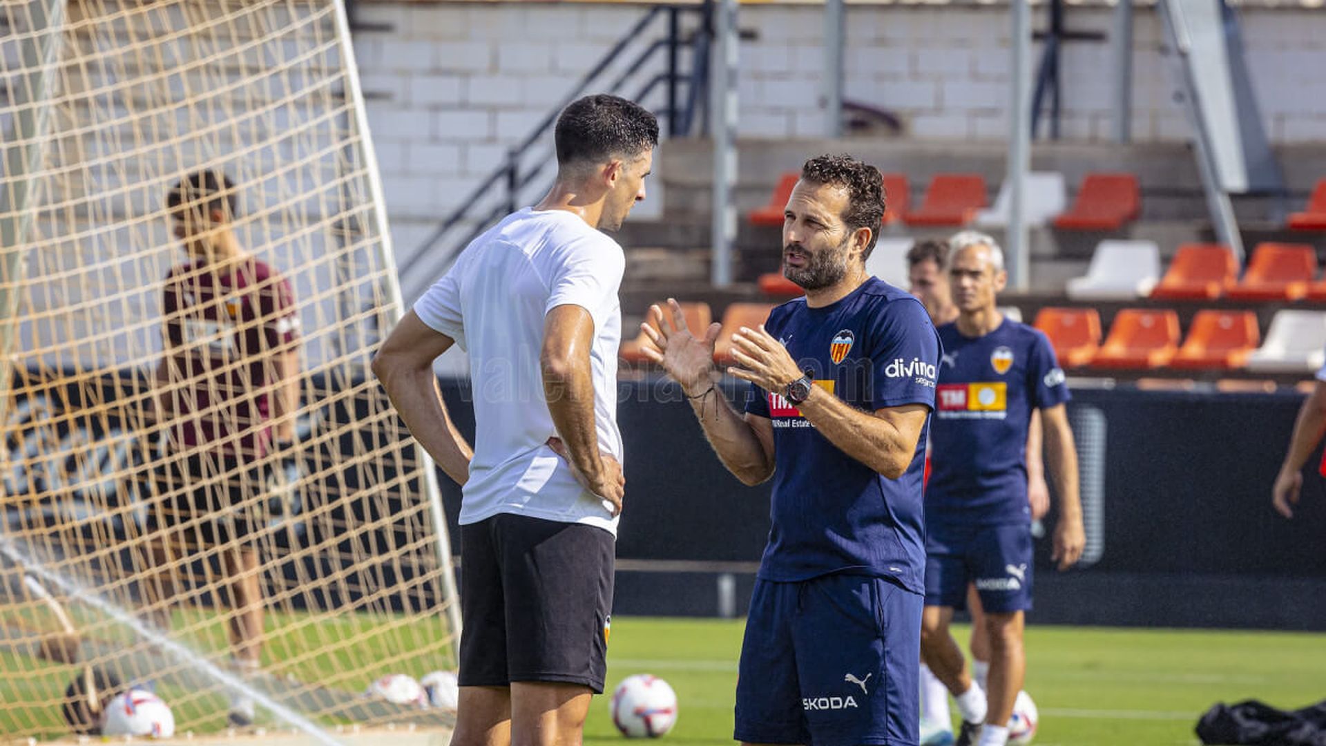 cesar_tarrega_conversa_con_ruben_baraja_foto_valencia_cf9.jpg