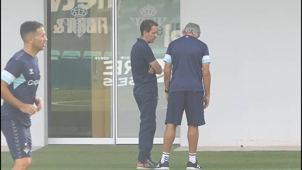Charla entre Pellegrini y Planes en el entrenamiento