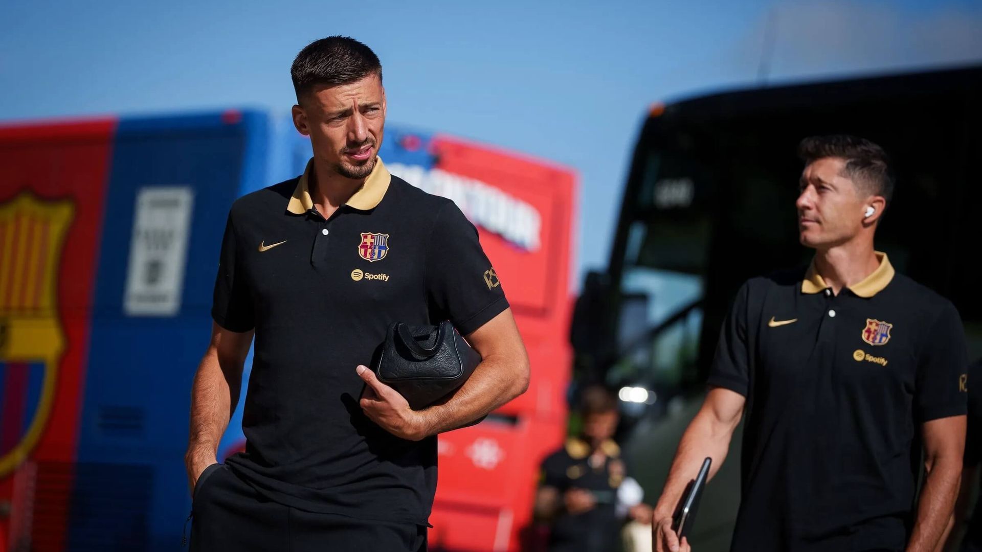 clement_lenglet_en_un_viaje_con_el_barcelona_foto_fcb.jpg clement_lenglet_en_un_viaje_con_el_barcelona_foto_fcb.jpg