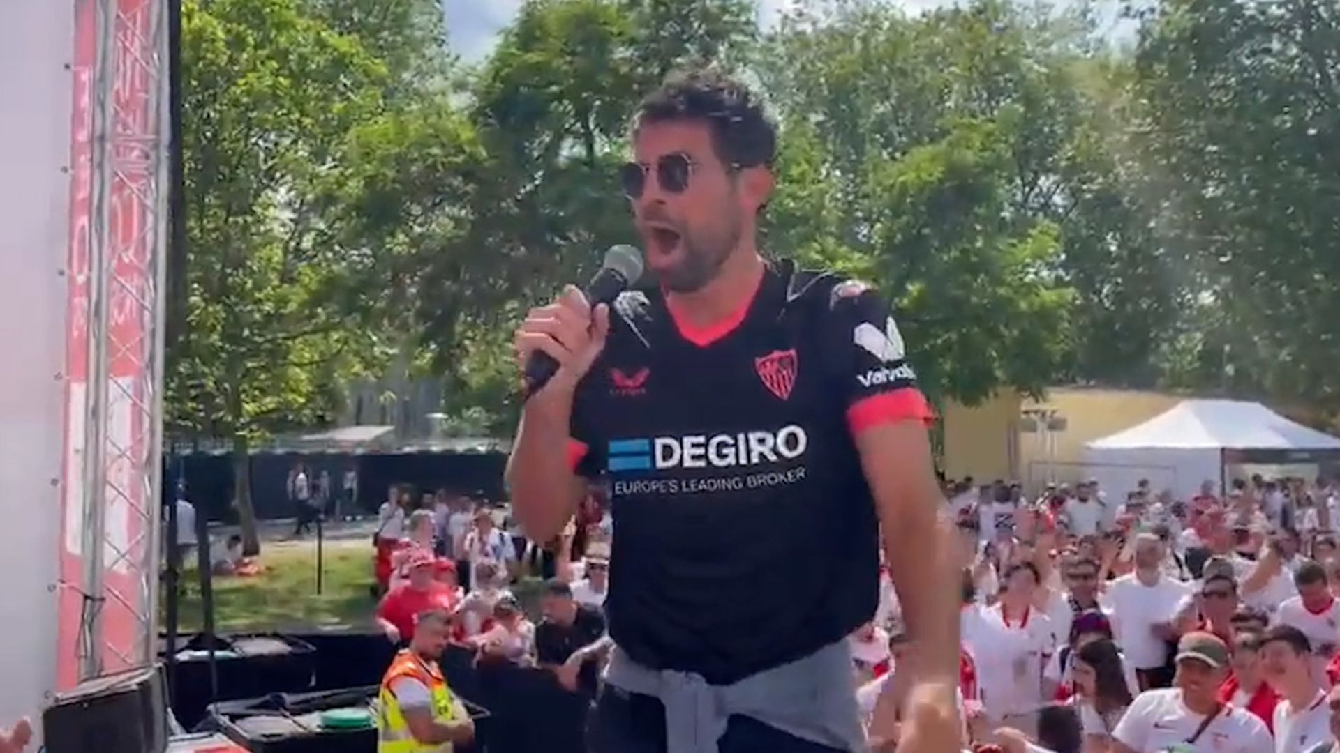 cokefanzone.jpg cokefanzone.jpg