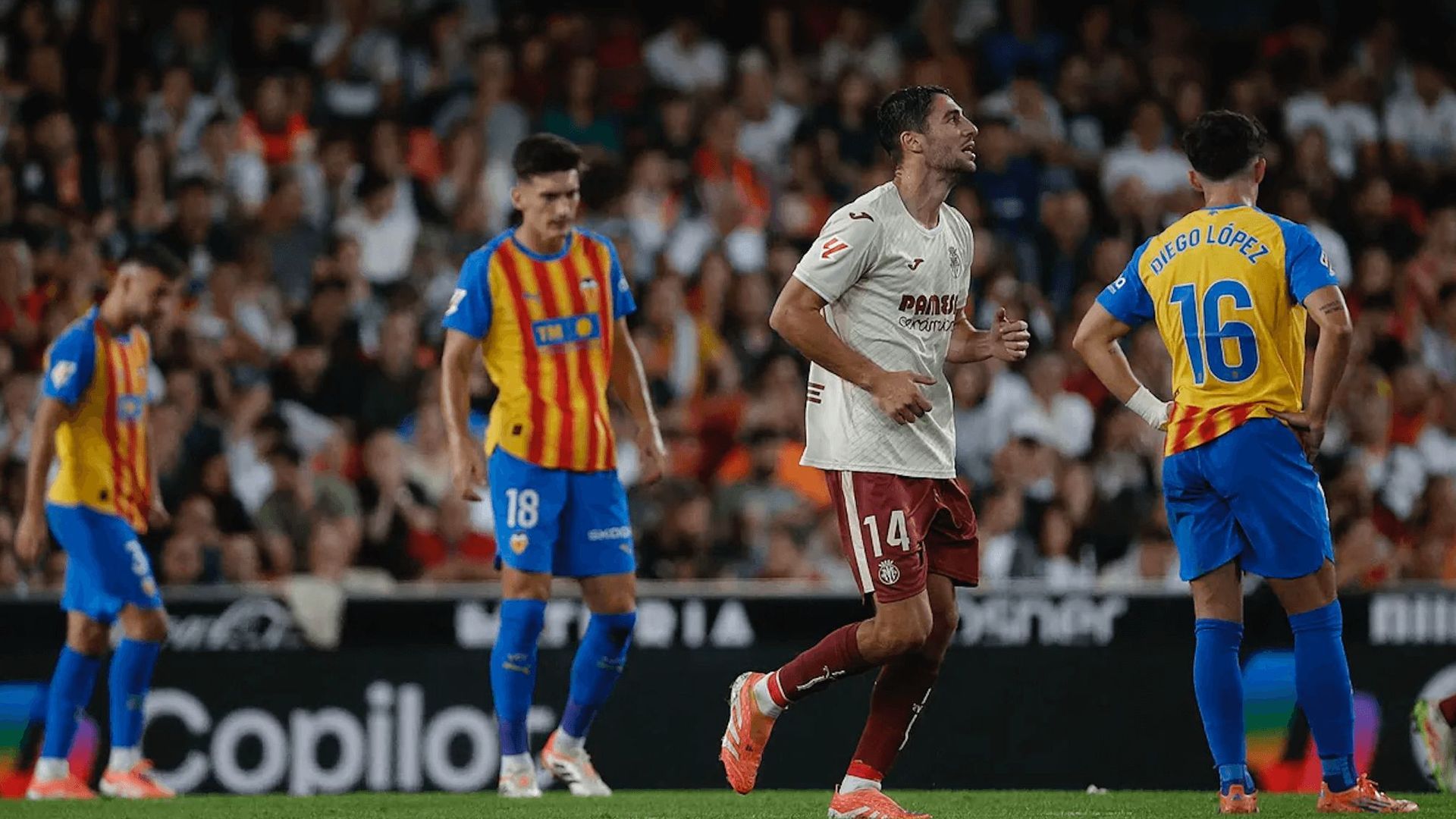 comesana_tras_marcar_el_segundo_gol_del_villarreal_foto_efe.png comesana_tras_marcar_el_segundo_gol_del_villarreal_foto_efe.png