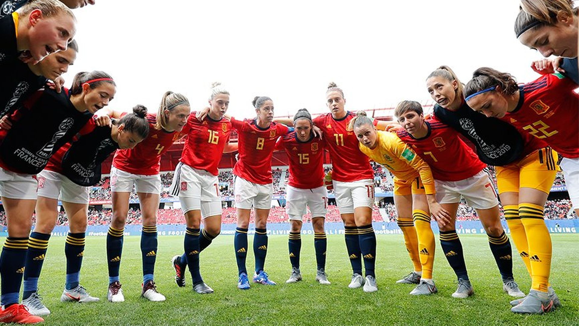 concentracion_de_las_jugadoras_001.jpg concentracion_de_las_jugadoras_001.jpg