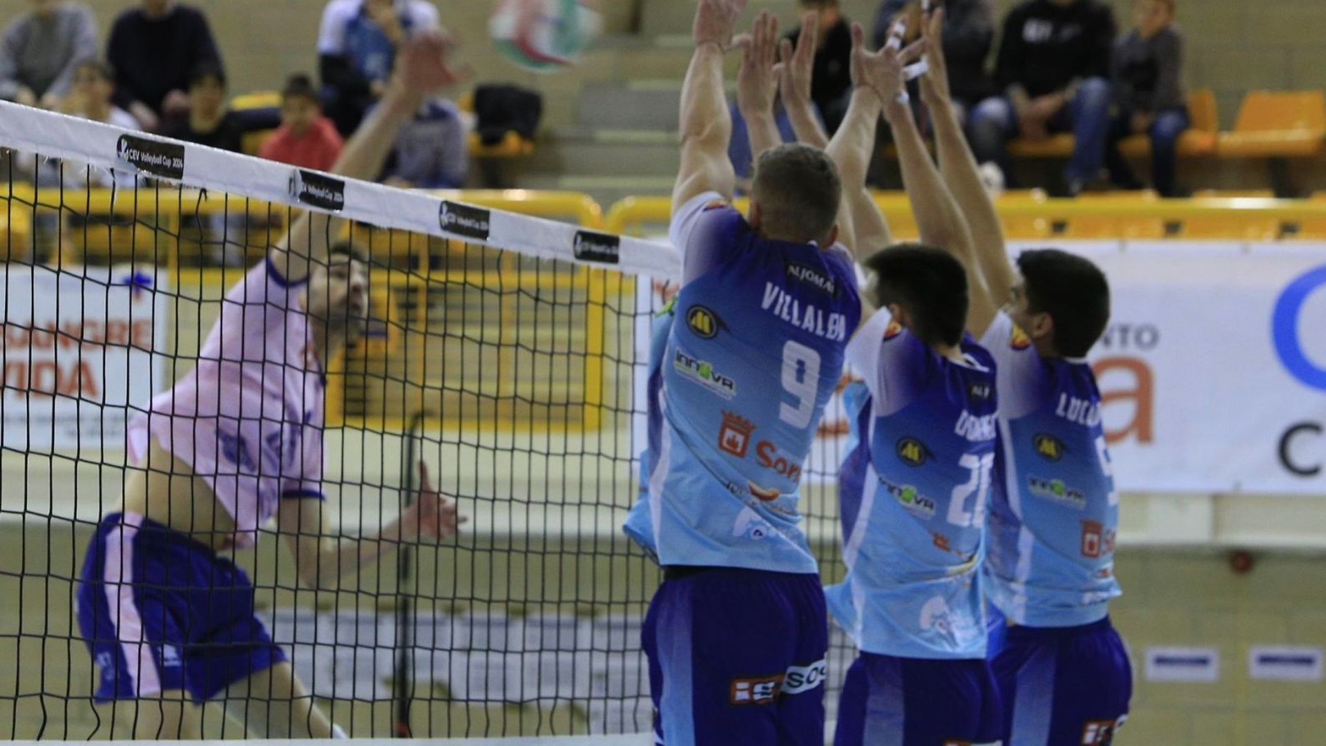 conqueridor_presenta_batalla_pero_no_puede_superar_a_un_potente_soria_respaldado_por_s.png conqueridor_presenta_batalla_pero_no_puede_superar_a_un_potente_soria_respaldado_por_s.png