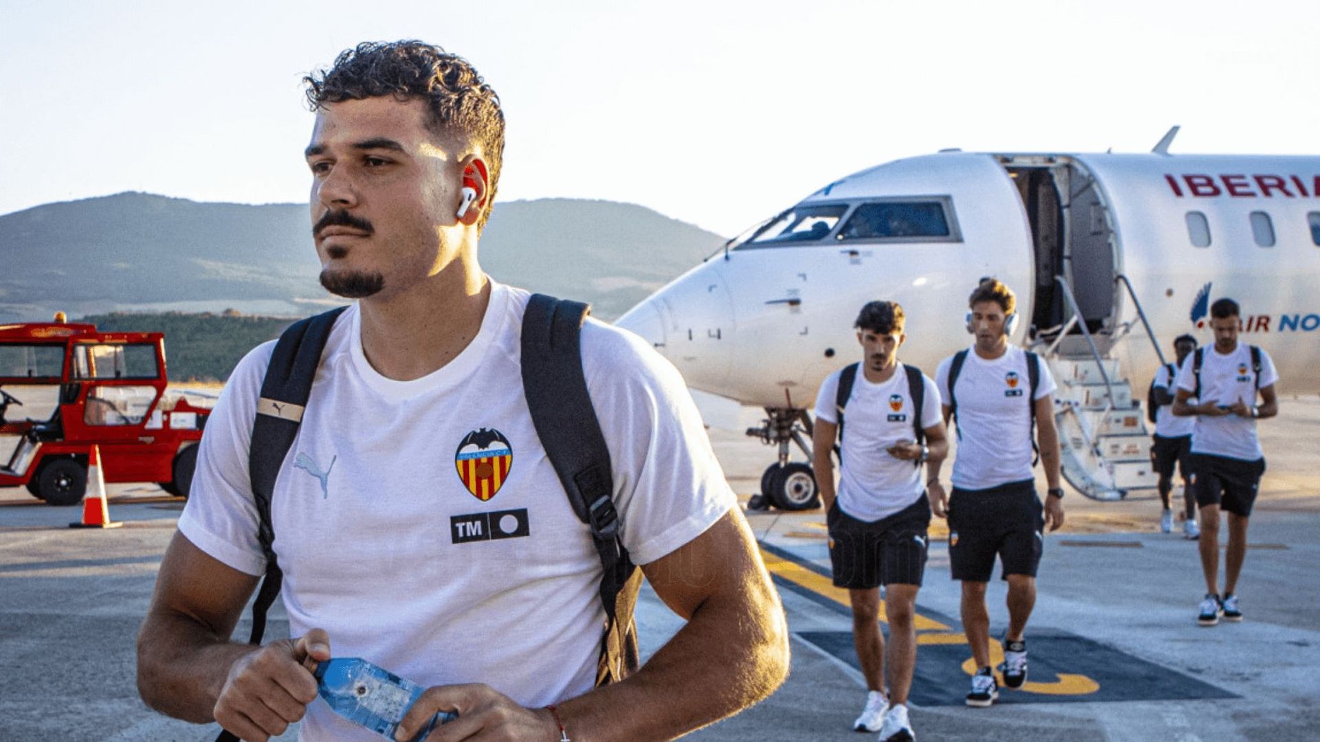 convocatoria_del_valencia_cf_y_vuelo_en_avion_foto_valencia_cf.png