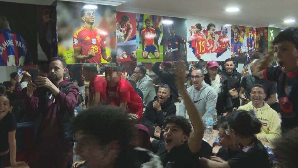 Así se vivió la final de la Copa del Rey en el bar del tío de Lamine Yamal