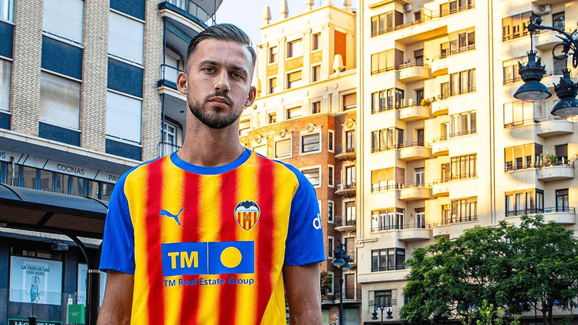 copete_foto_valencia_cf_001.png copete_foto_valencia_cf_001.png