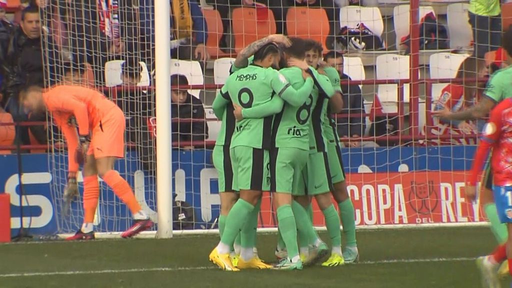 Correa adelanta al Atlético de Madrid contra el Lugo