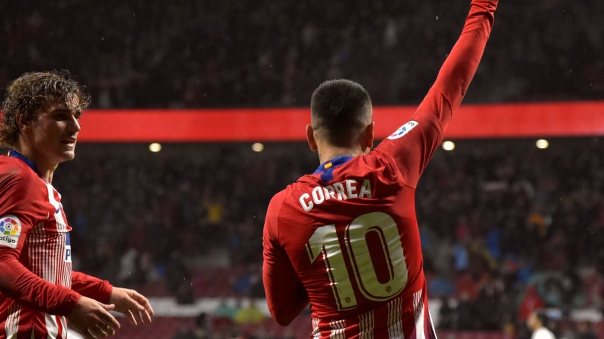 correa_festeja_el_gol_de_la_victoria_foto_atm_001.jpg