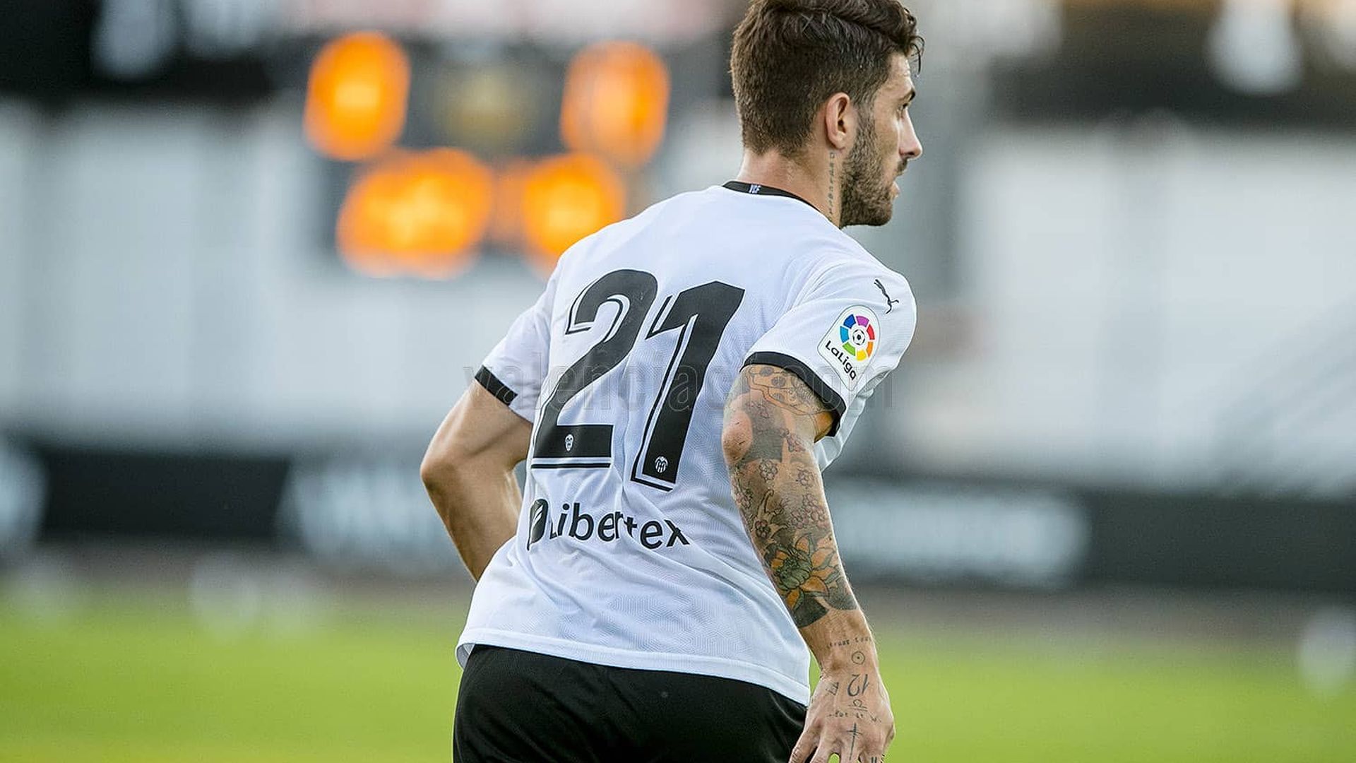 cristiano_piccini_ante_el_castellon_foto_valencia_cf_004.jpeg