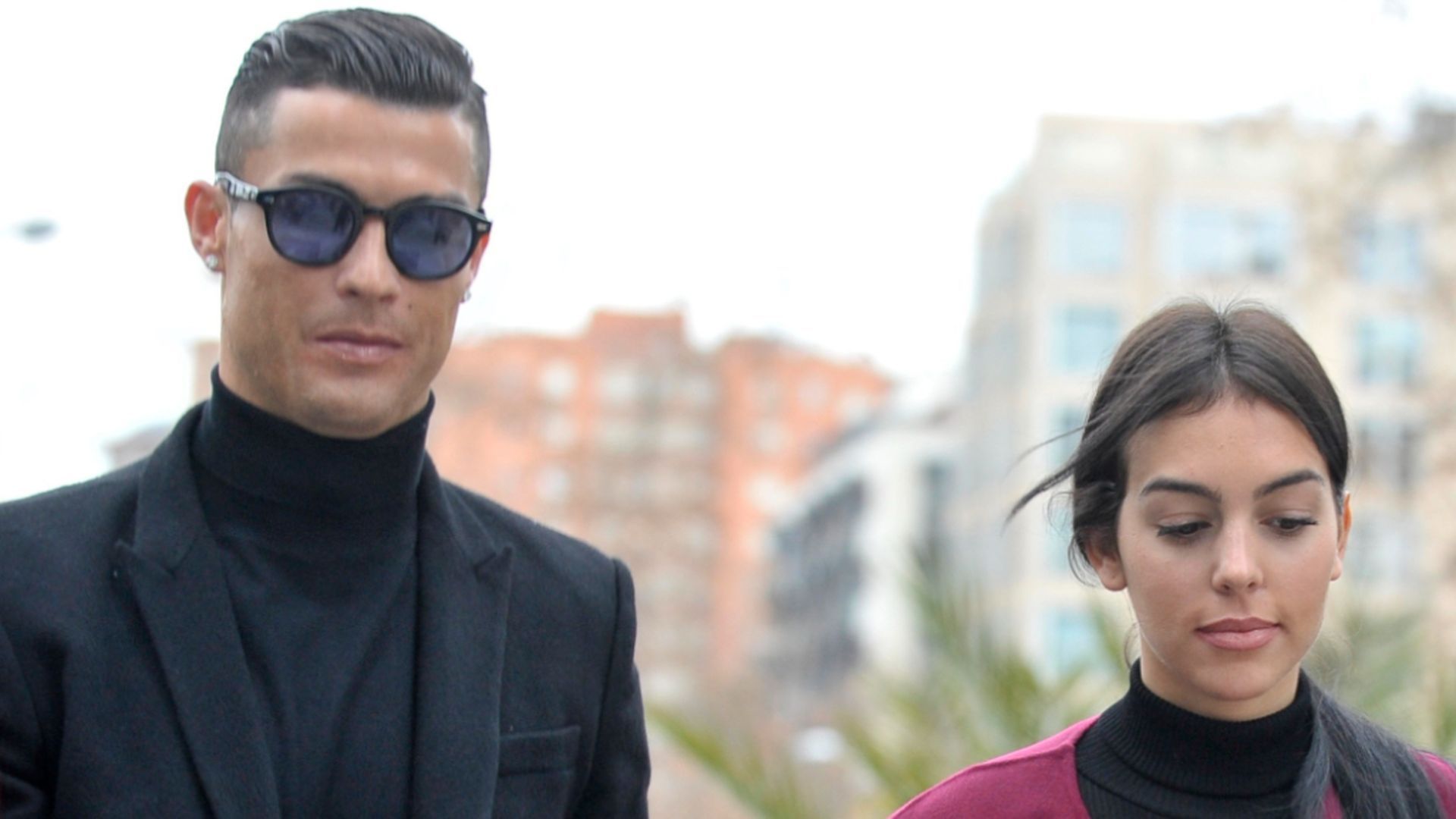 cristiano_ronaldo_y_georgina_en_un_acto_europa_press.jpg cristiano_ronaldo_y_georgina_en_un_acto_europa_press.jpg
